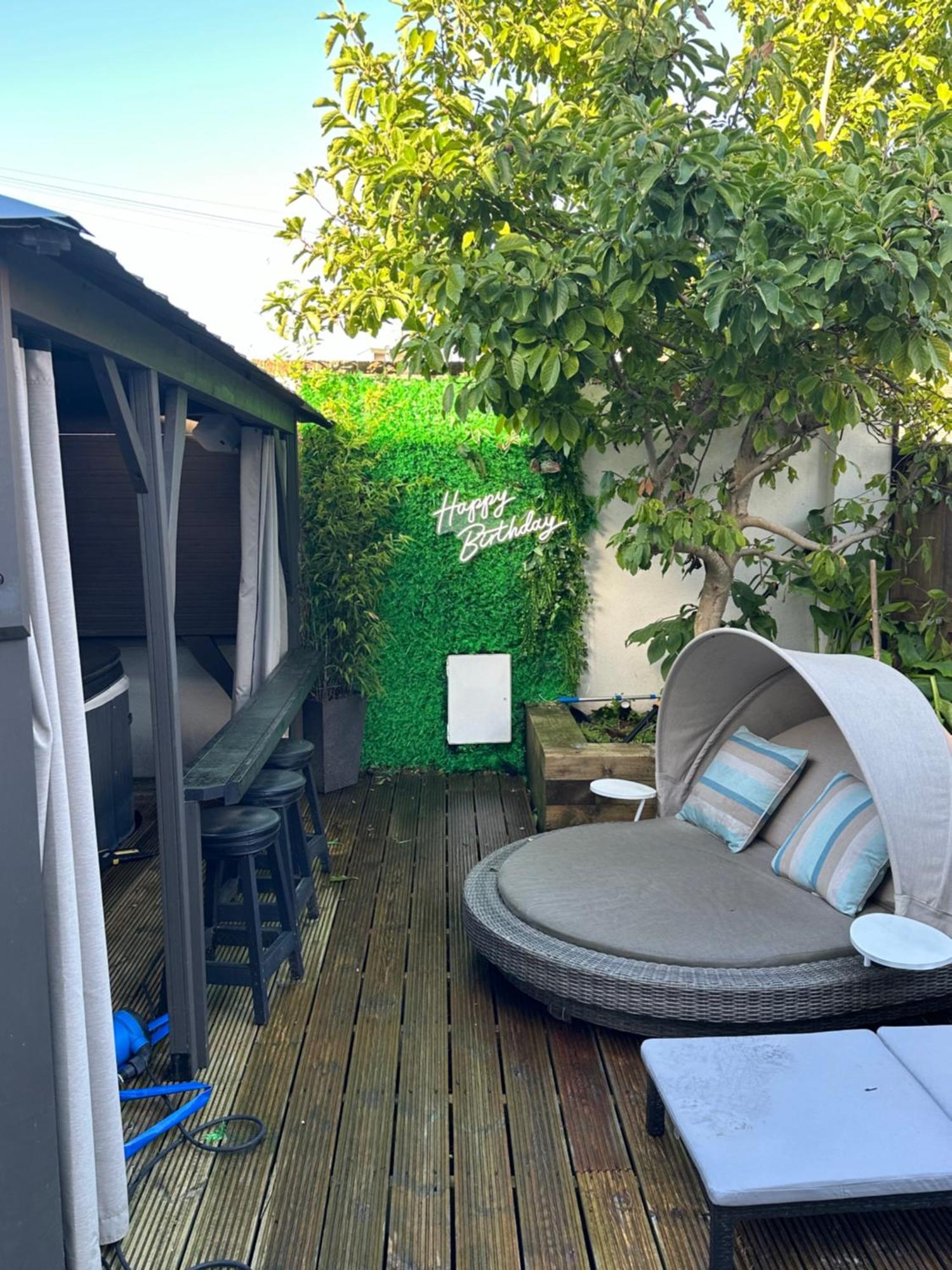 Deluxe Studios With Spa Included Portsmouth Eksteriør billede
